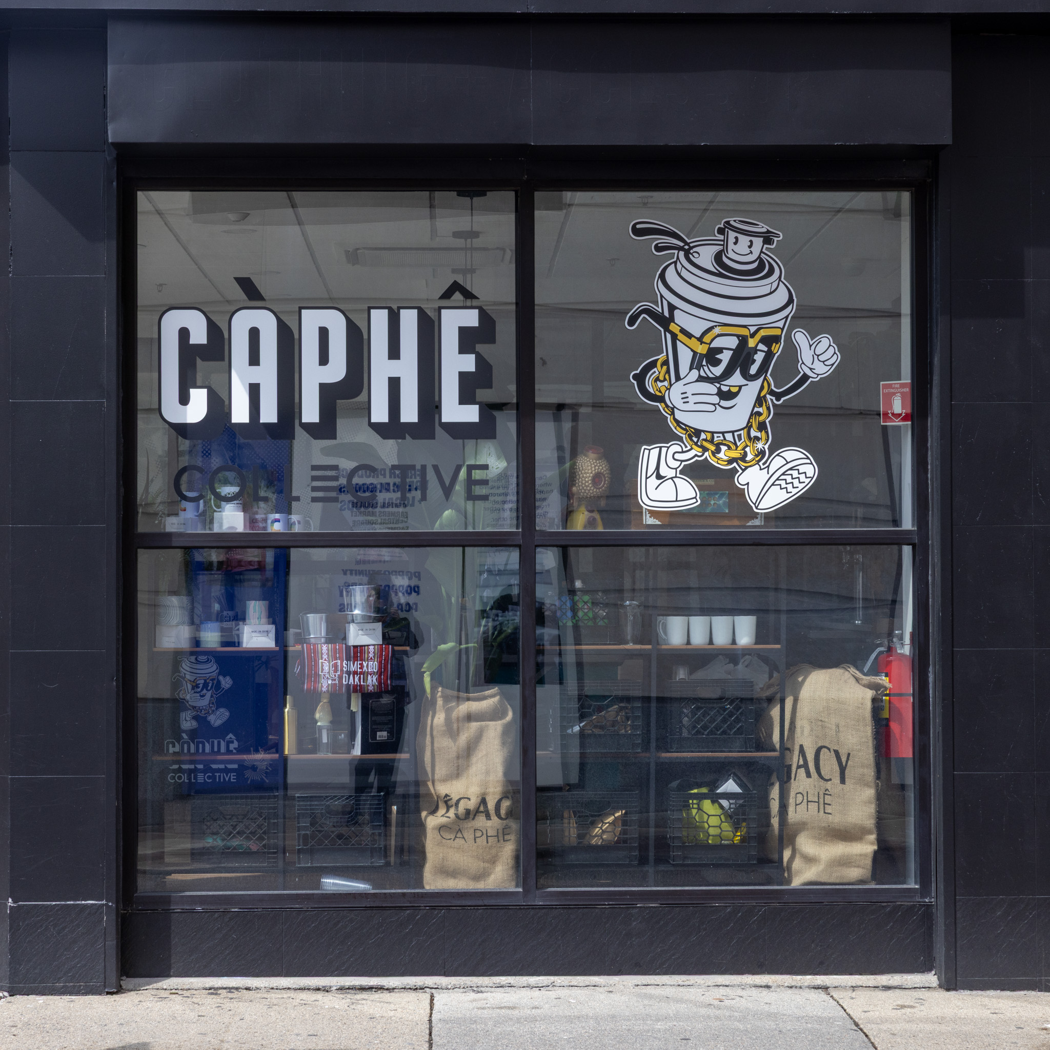 040726-CapheCollective-CarsonParadis