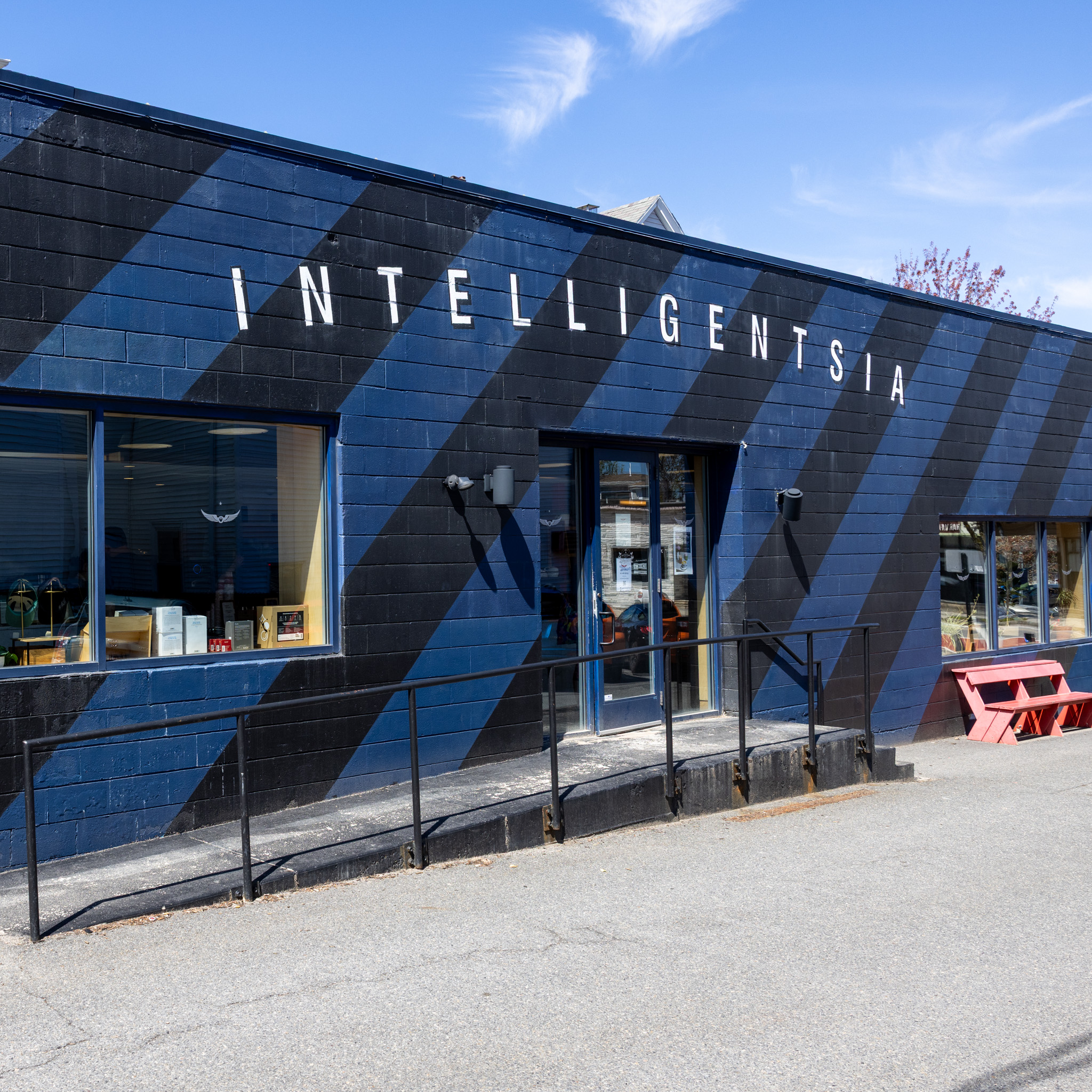 042126-Intelligentsia-CarsonParadis