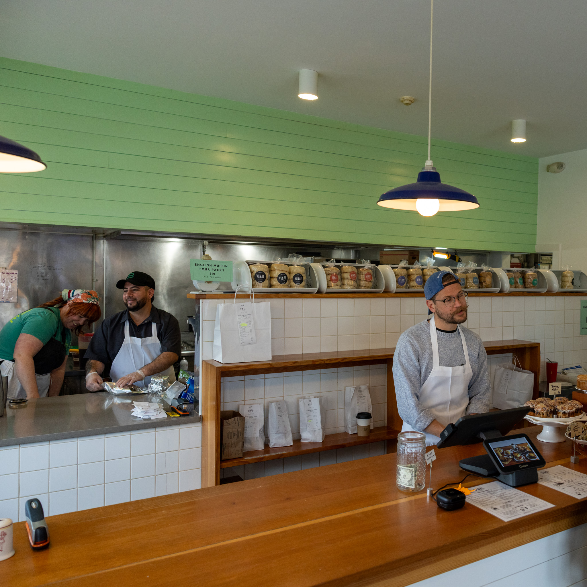 042926-VinalCafe-CarsonParadis